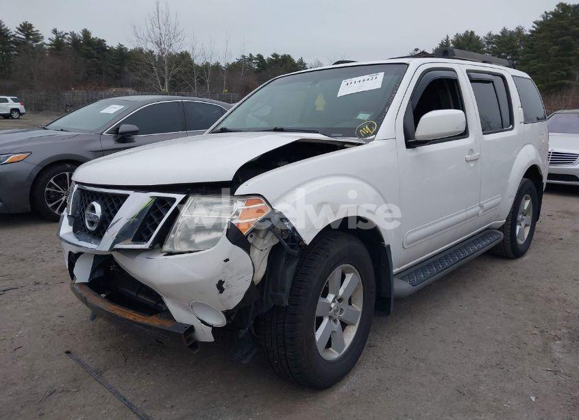 Photo 2 of 2008 Nissan Pathfinder SE (VIN 5N1AR18B18C639466)