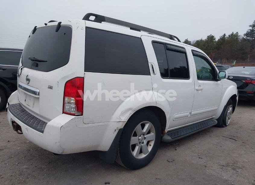 Photo 4 of 2008 Nissan Pathfinder SE (VIN 5N1AR18B18C639466)