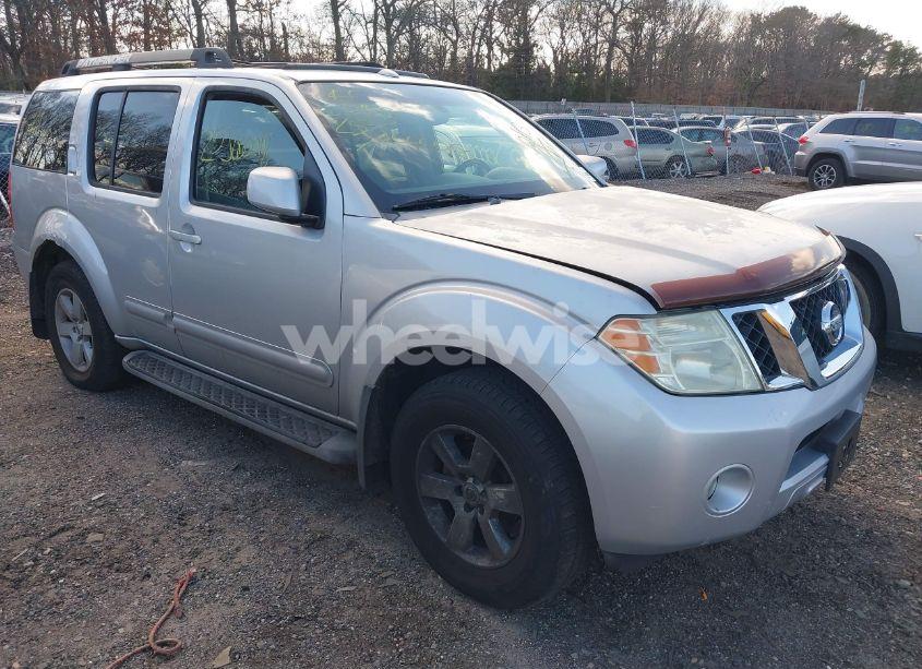 2008 Nissan Pathfinder SE (VIN 5N1AR18B28C662240) main photo