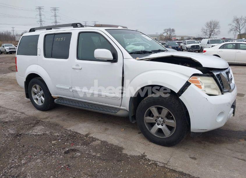 2008 Nissan Pathfinder SE (VIN 5N1AR18B48C606896) main photo