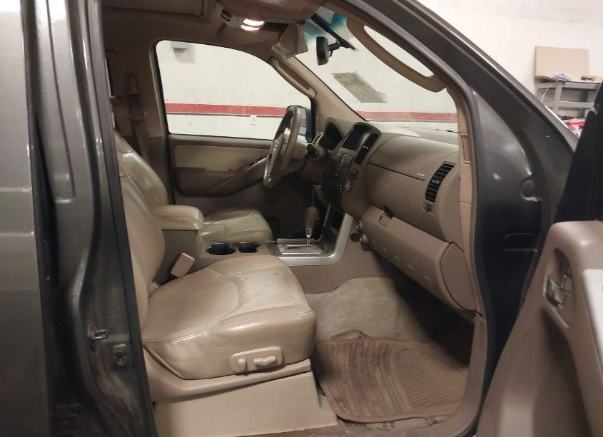 Photo 5 of 2008 Nissan Pathfinder SE (VIN 5N1AR18B68C601683)