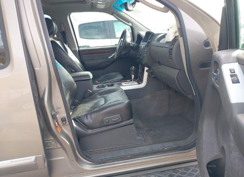 Photo 5 of 2008 Nissan Pathfinder LE (VIN 5N1AR18B78C639133)