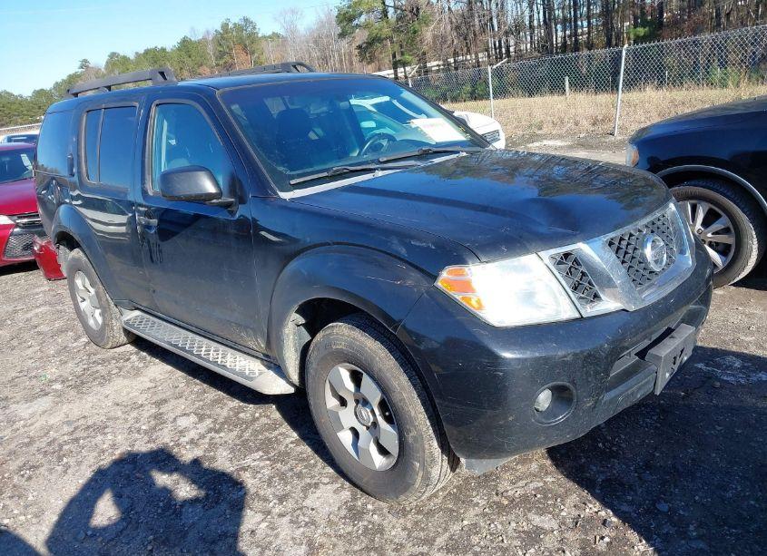 2008 Nissan Pathfinder S (VIN 5N1AR18B88C644969) main photo