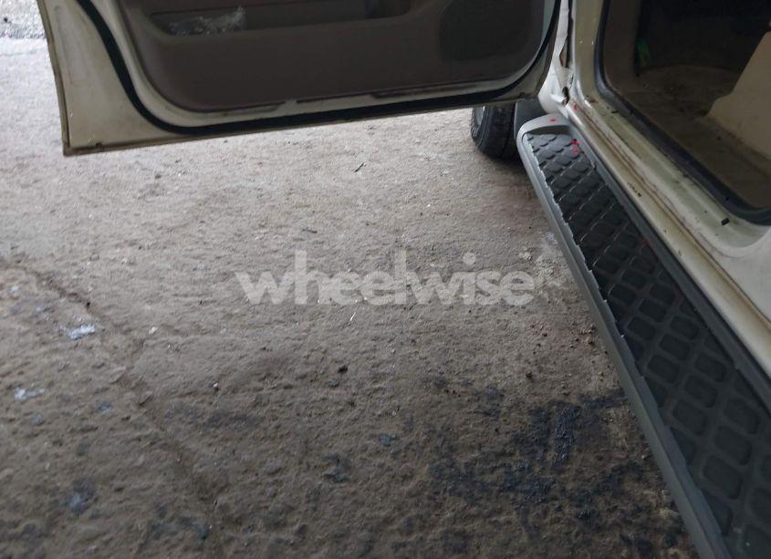 Photo 9 of 2008 Nissan Pathfinder SE (VIN 5N1AR18B98C619014)