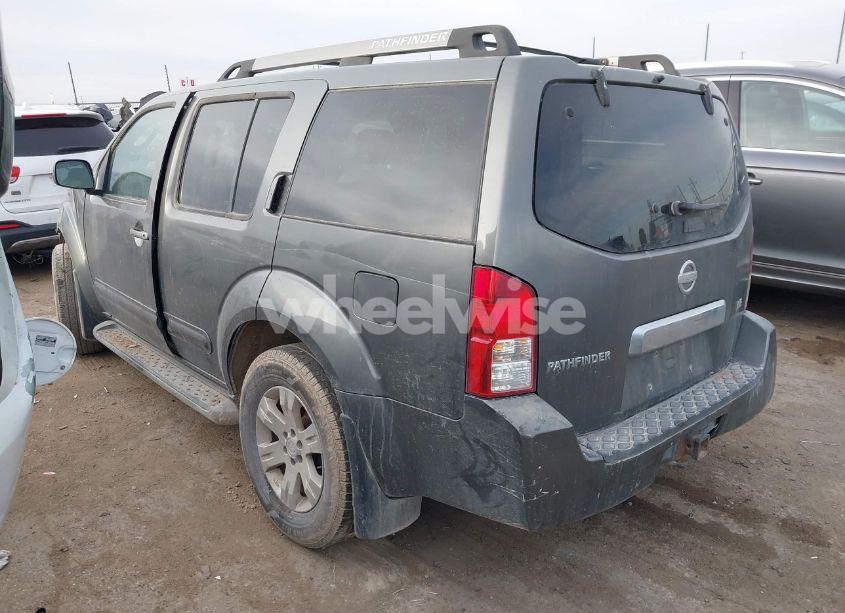 Photo 3 of 2005 Nissan Pathfinder LE (VIN 5N1AR18U05C707611)