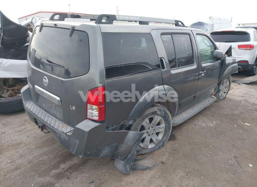 Photo 4 of 2005 Nissan Pathfinder LE (VIN 5N1AR18U05C707611)