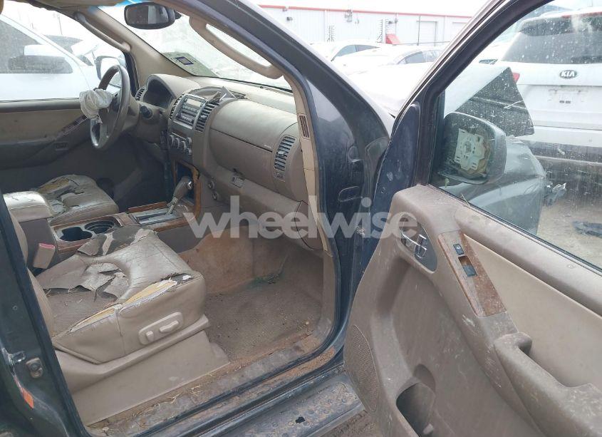 Photo 5 of 2005 Nissan Pathfinder LE (VIN 5N1AR18U05C707611)