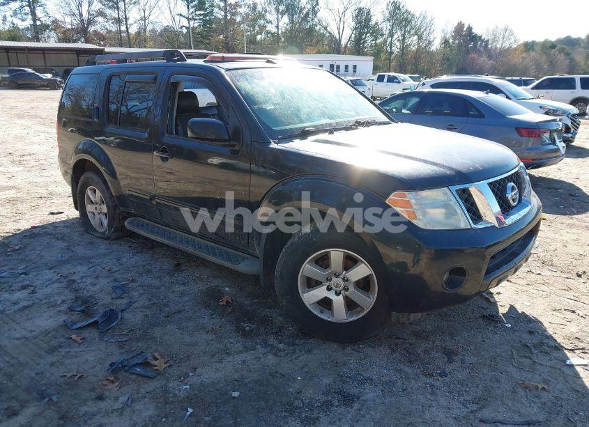 2008 Nissan Pathfinder SE (VIN 5N1AR18U18C613323) main photo