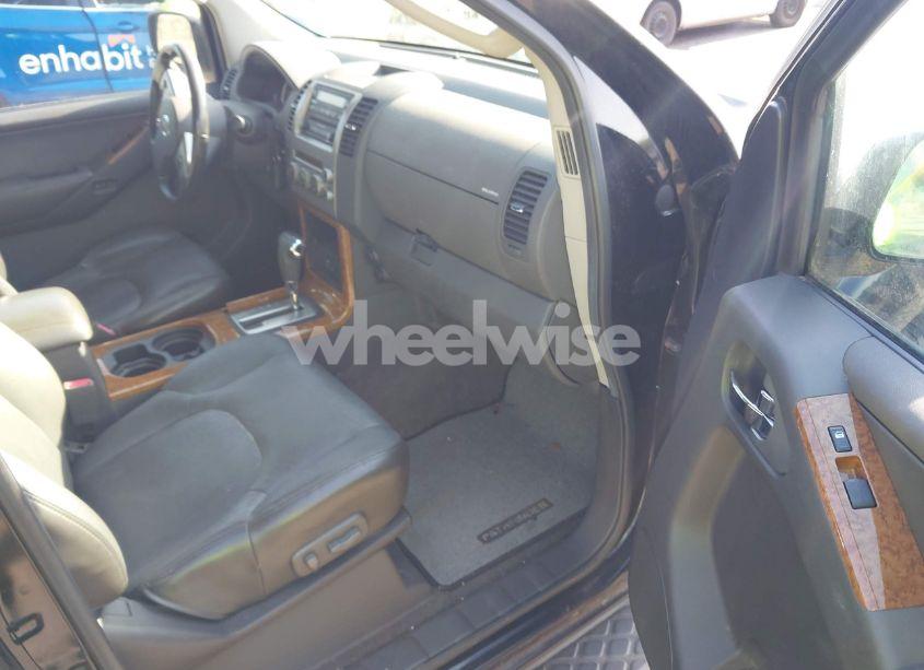 Photo 5 of 2005 Nissan Pathfinder LE (VIN 5N1AR18U25C729688)