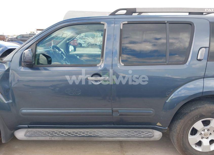 Photo 14 of 2005 Nissan Pathfinder SE (VIN 5N1AR18U25C760908)