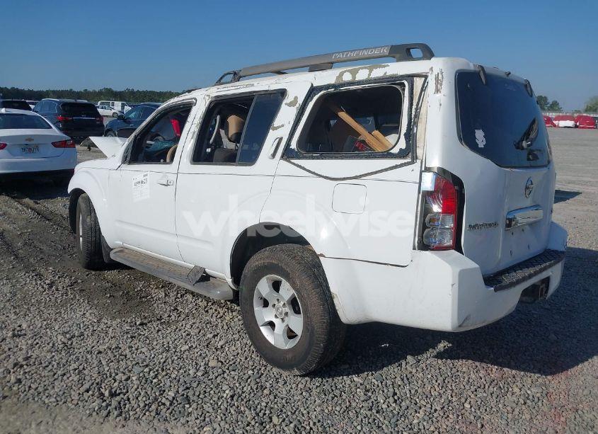 Photo 3 of 2005 Nissan Pathfinder SE (VIN 5N1AR18U45C727571)