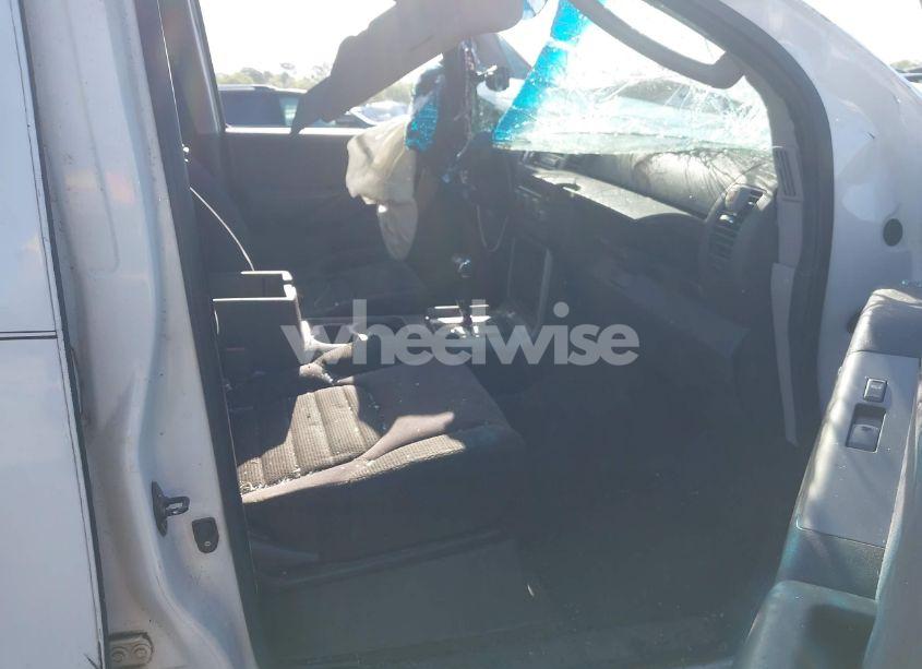 Photo 5 of 2005 Nissan Pathfinder SE (VIN 5N1AR18U45C727571)