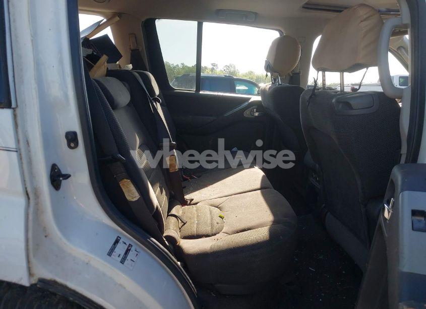 Photo 8 of 2005 Nissan Pathfinder SE (VIN 5N1AR18U45C727571)