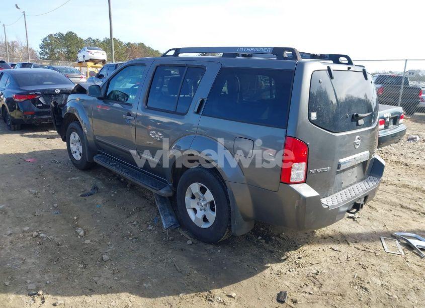 Photo 3 of 2005 Nissan Pathfinder SE (VIN 5N1AR18U45C765009)