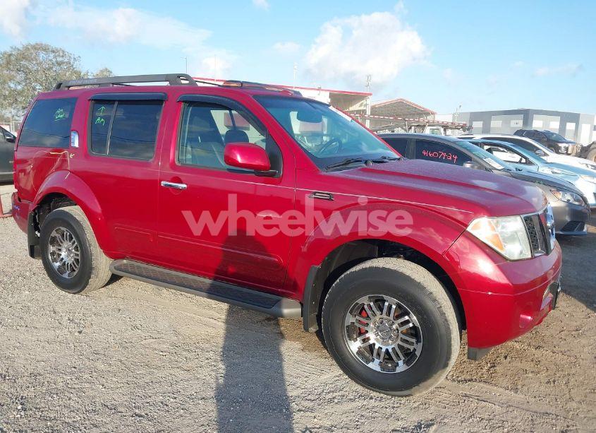 2007 Nissan Pathfinder SE (VIN 5N1AR18U47C644998) main photo
