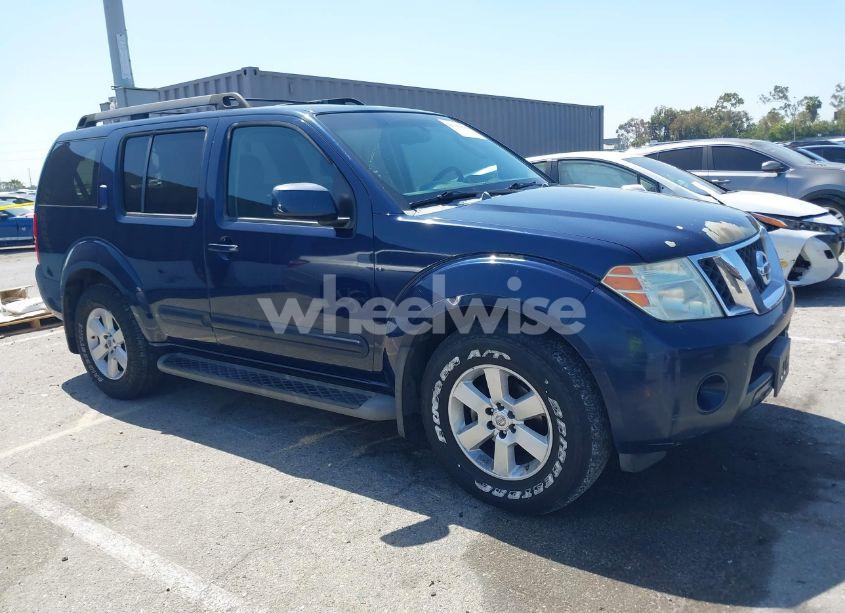 2008 Nissan Pathfinder SE (VIN 5N1AR18U48C607791) main photo