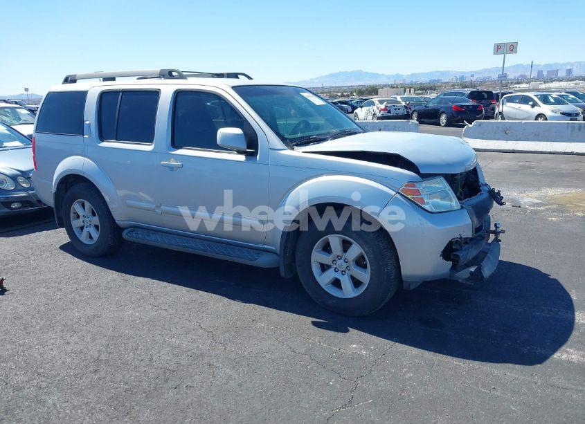 2008 Nissan Pathfinder SE (VIN 5N1AR18U48C637311) main photo