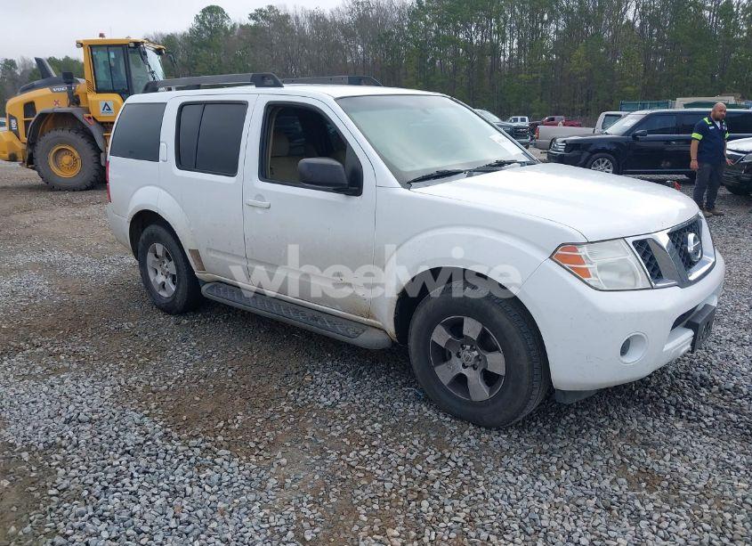2008 Nissan Pathfinder S (VIN 5N1AR18U48C651970) main photo