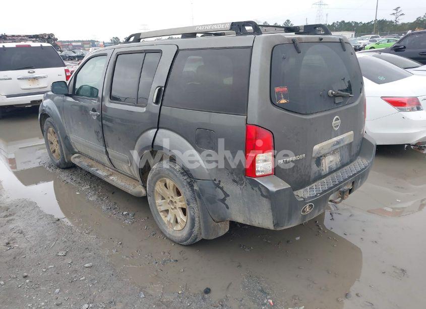 Photo 3 of 2005 Nissan Pathfinder LE (VIN 5N1AR18U55C716692)
