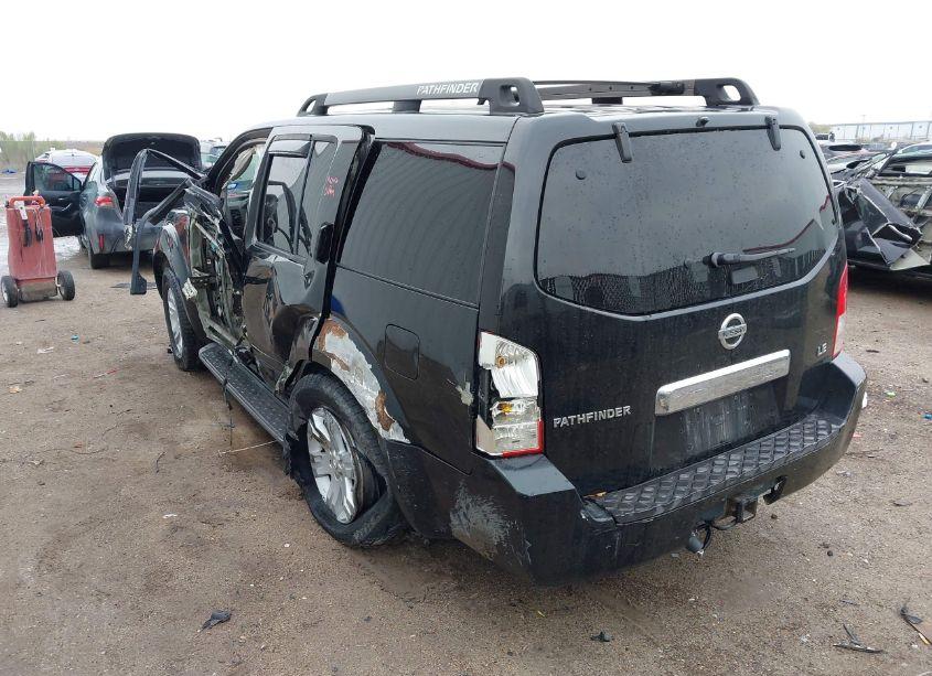 Photo 3 of 2006 Nissan Pathfinder LE (VIN 5N1AR18U56C642529)