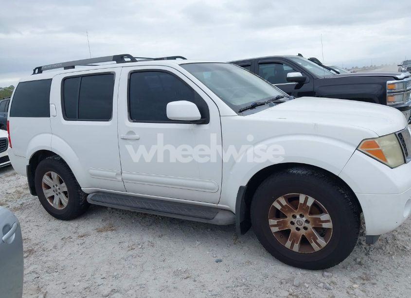 Photo 13 of 2005 Nissan Pathfinder LE (VIN 5N1AR18U85C709476)