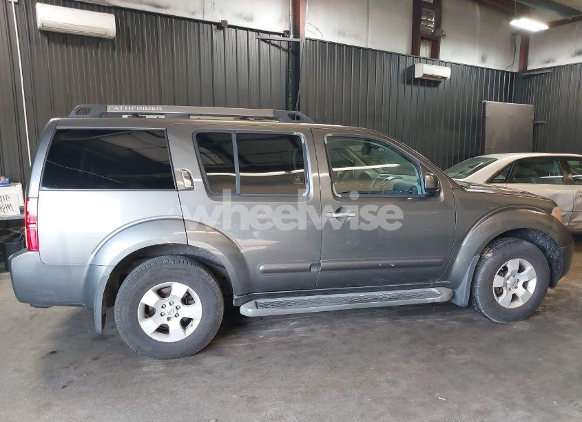 Photo 13 of 2005 Nissan Pathfinder SE (VIN 5N1AR18U95C730255)