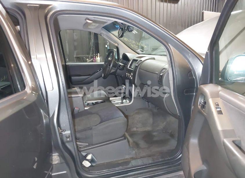 Photo 5 of 2005 Nissan Pathfinder SE (VIN 5N1AR18U95C730255)