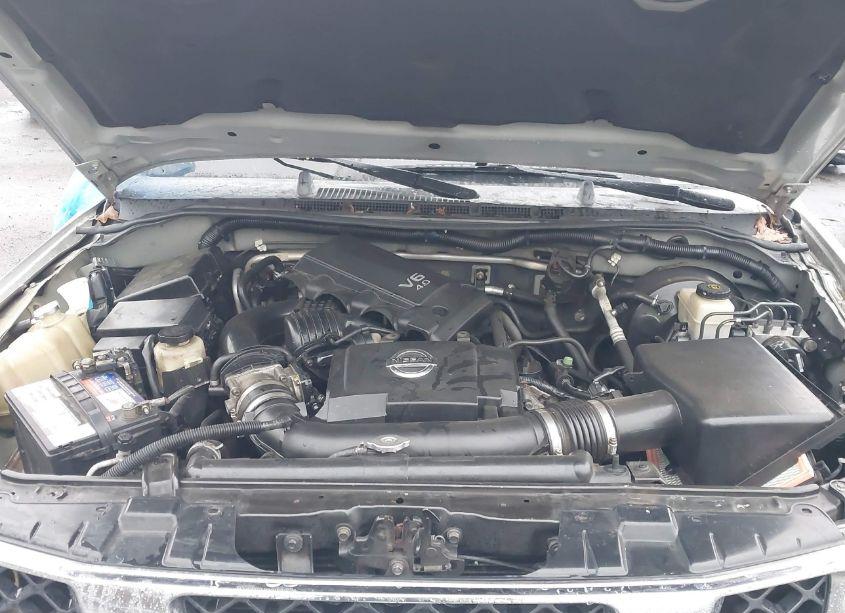 Photo 10 of 2005 Nissan Pathfinder SE (VIN 5N1AR18U95C752837)