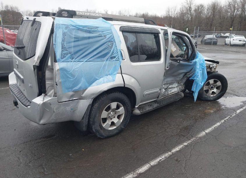 Photo 13 of 2005 Nissan Pathfinder SE (VIN 5N1AR18U95C752837)