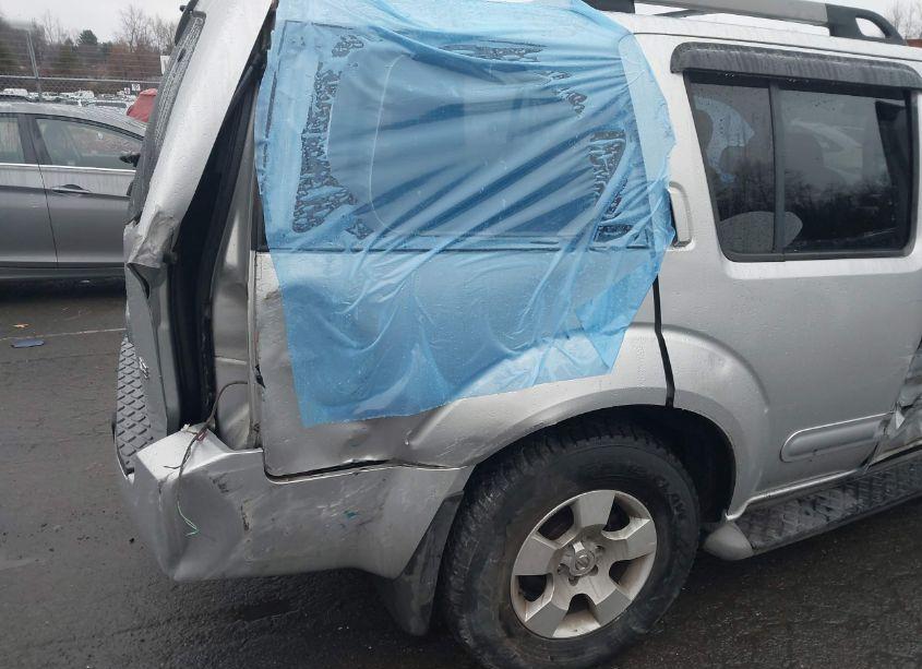 Photo 17 of 2005 Nissan Pathfinder SE (VIN 5N1AR18U95C752837)