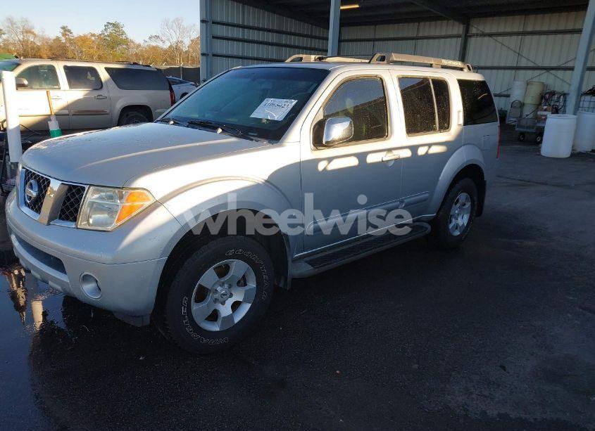 Photo 2 of 2007 Nissan Pathfinder SE (VIN 5N1AR18U97C638212)