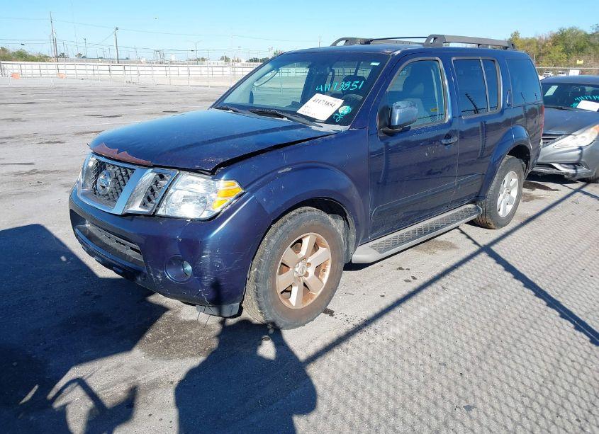 Photo 2 of 2008 Nissan Pathfinder SE (VIN 5N1AR18U98C637336)