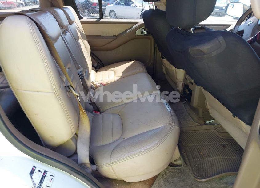 Photo 8 of 2005 Nissan Pathfinder SE (VIN 5N1AR18UX5C777164)