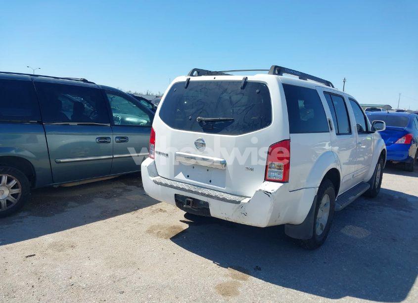 Photo 4 of 2005 Nissan Pathfinder SE (VIN 5N1AR18UX5C791209)