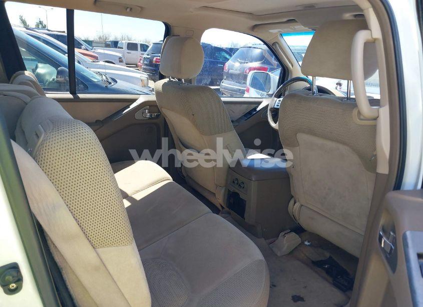 Photo 8 of 2005 Nissan Pathfinder SE (VIN 5N1AR18UX5C791209)