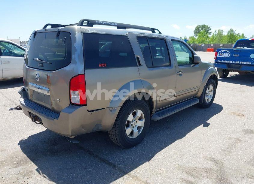 Photo 4 of 2006 Nissan Pathfinder SE (VIN 5N1AR18W16C655098)