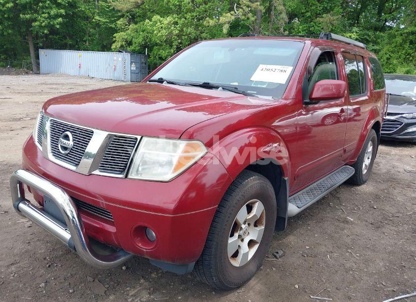 Photo 2 of 2005 Nissan Pathfinder SE (VIN 5N1AR18W25C777290)