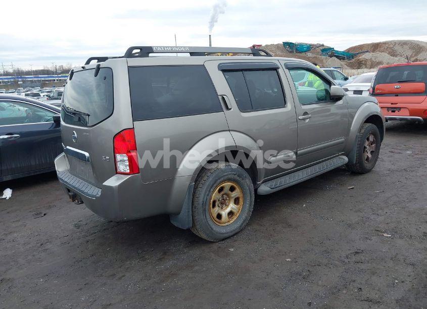 Photo 4 of 2005 Nissan Pathfinder SE (VIN 5N1AR18W45C732058)