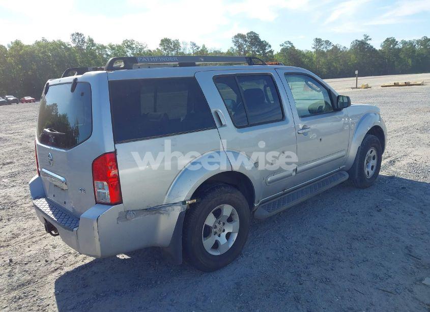 Photo 4 of 2005 Nissan Pathfinder SE (VIN 5N1AR18W45C750351)