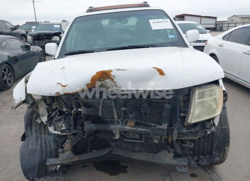 Photo 6 of 2005 Nissan Pathfinder SE OFF-ROAD (VIN 5N1AR18W45C777114)