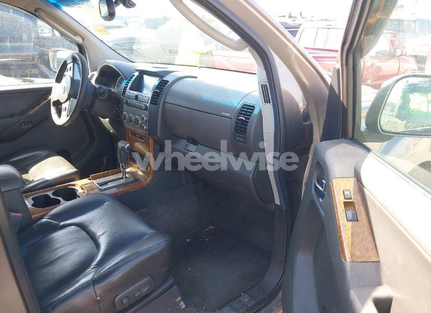 Photo 5 of 2005 Nissan Pathfinder LE (VIN 5N1AR18W45C783950)