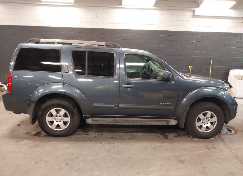 Photo 14 of 2005 Nissan Pathfinder SE OFF-ROAD (VIN 5N1AR18W55C717794)