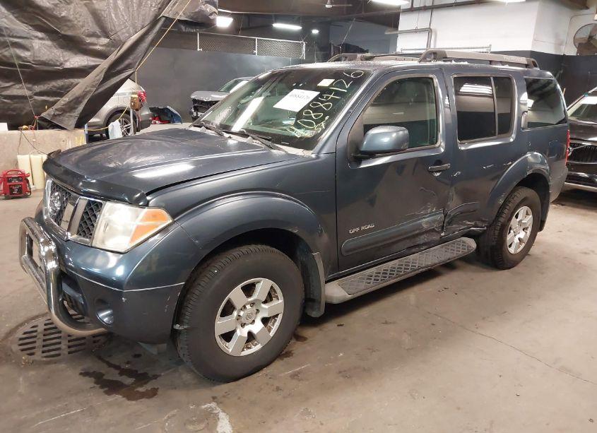 Photo 2 of 2005 Nissan Pathfinder SE OFF-ROAD (VIN 5N1AR18W55C717794)