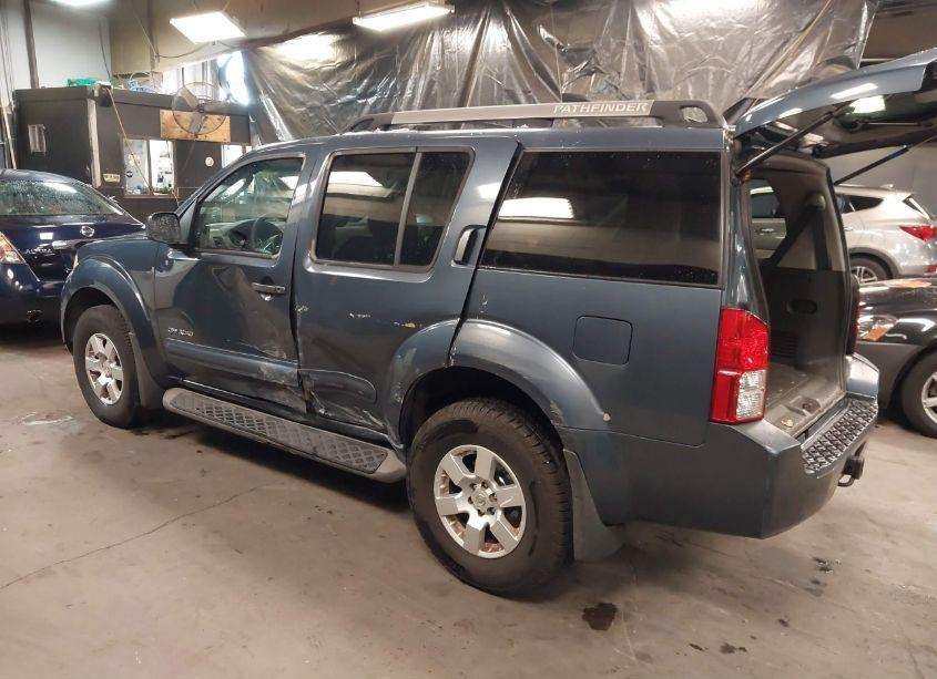 Photo 3 of 2005 Nissan Pathfinder SE OFF-ROAD (VIN 5N1AR18W55C717794)