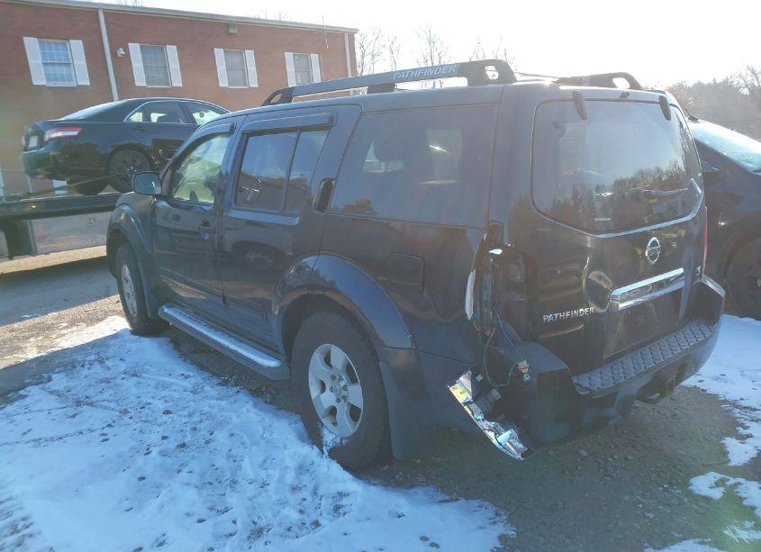 Photo 3 of 2005 Nissan Pathfinder SE (VIN 5N1AR18W55C728200)