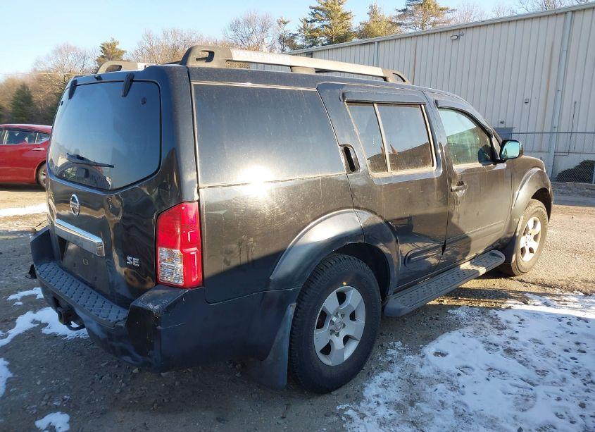 Photo 4 of 2005 Nissan Pathfinder SE (VIN 5N1AR18W55C728200)