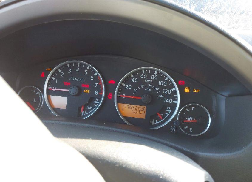 Photo 7 of 2005 Nissan Pathfinder SE (VIN 5N1AR18W55C728200)