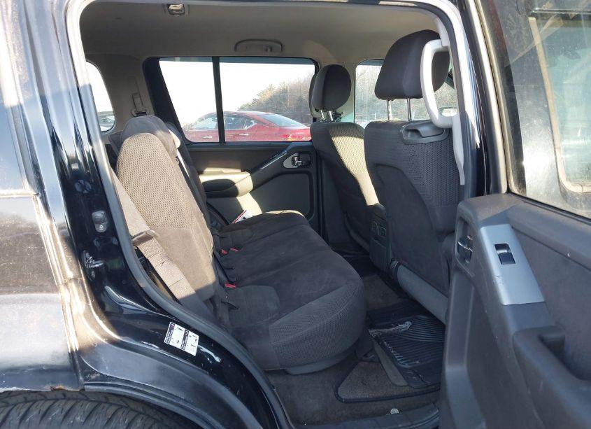 Photo 8 of 2005 Nissan Pathfinder SE (VIN 5N1AR18W55C728200)