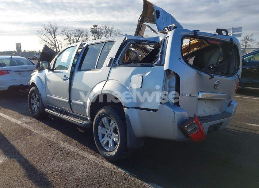Photo 3 of 2005 Nissan Pathfinder LE (VIN 5N1AR18W65C739500)