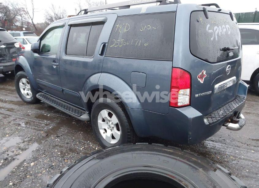 Photo 3 of 2005 Nissan Pathfinder SE (VIN 5N1AR18W75C780945)